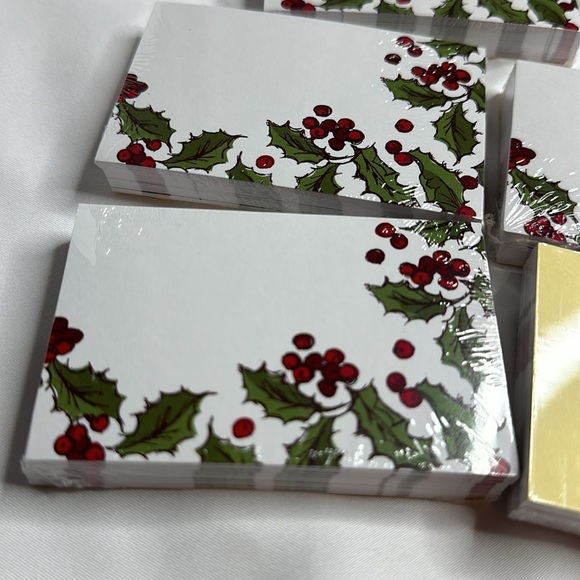 Holly Berry Enclosure Card 3.5x2.25" Pack of 50 - Picture 3 of 6